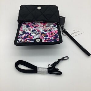 2055. Vera Bradley Ultra-Light Crossbody NWT